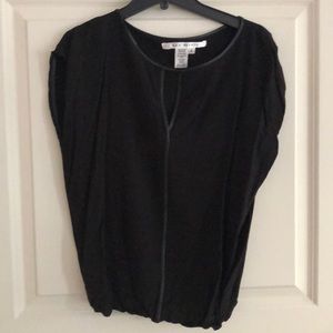 Max studio black top